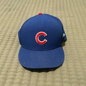 Chicago Cubs Fitted Hat. Size 7 1/2.